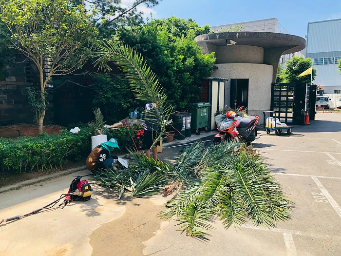 企業の社会的責任の実践 13